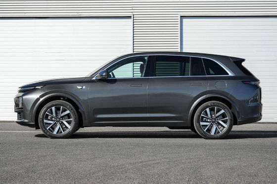 LEADING IDEAL L7 Çin EV Arabaları Hibrit Ultra Lüks SUV 210KM