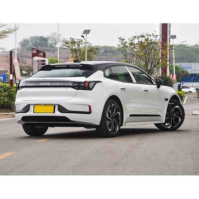 Güç Canavarı ZEEKR 001 Çinli EV Arabaları 1302Km CLTC 0?? 100km/h 3.8 saniye içinde