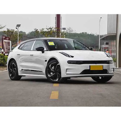Güç Canavarı ZEEKR 001 Çinli EV Arabaları 1302Km CLTC 0?? 100km/h 3.8 saniye içinde