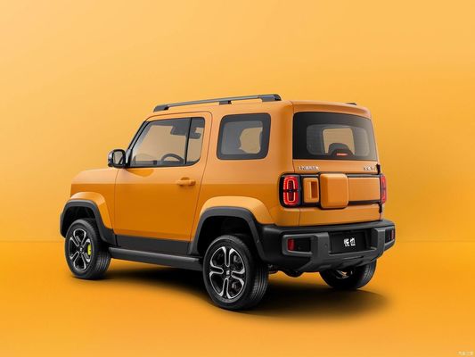Baojun Yueye 303KM menzilli Çin Mini Elektrikli Araba SUV