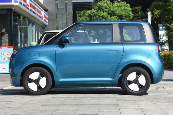 CHANGAN LUMIN Çin Mini Elektrikli Araba 155-301KM Pil ömrü