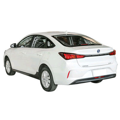 Changan YiDong EV460 Çinli Elektrikli Taksi Sedan 401KM Pil ömrü