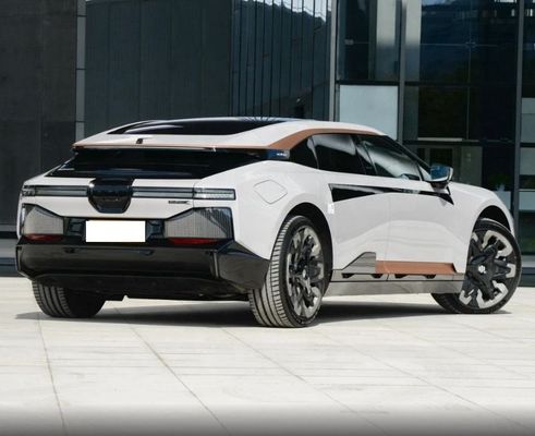 HiPhi Z Elektrikli Lüks Araba Akıllı Sürüş 705KM Menzil 0-100km/h Hızlanma 3.8s