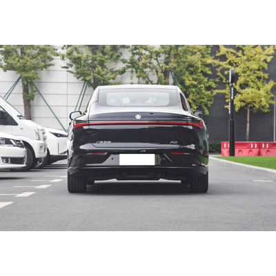 Hycan A06 Çin Elektrikli Taksi 550-630KM aralığı ile orta boy elektrikli araba