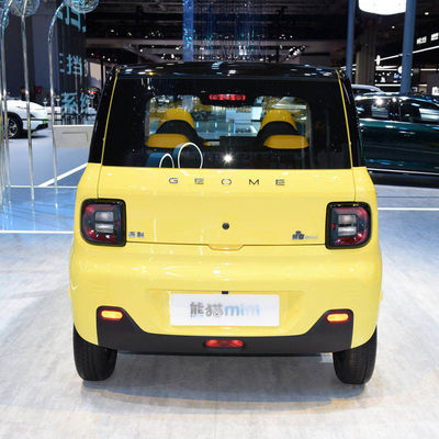 GEELY Panda Çin Mini Elektrikli Araba EV Top Hız 100km/h Şehir Ulaşımı için