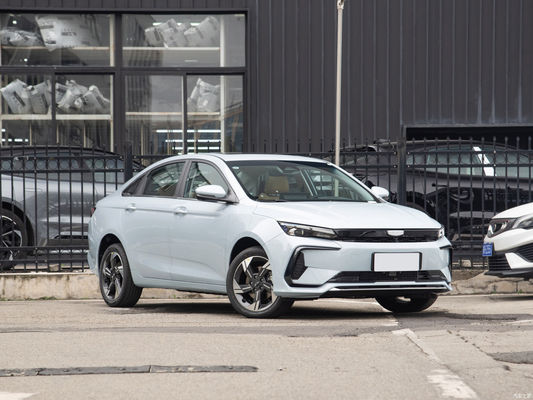Geely Emgrand L HiP PHEV Sedan 1.5T Motor Kapsamlı menzil 1300KM