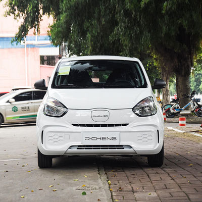 ROEWE CLEVER Çin Mini Elektrikli Araba Saf Elektrikli Araç 9.9kwh/100km