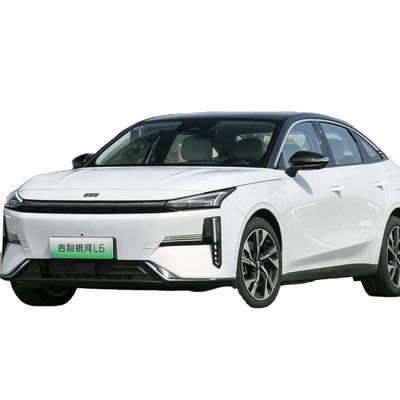 Geely Galaxy L6 Çinli Elektrikli Sedan Plug In Hibrit Sedan 1370KM L2 Yardımlı Sürüş