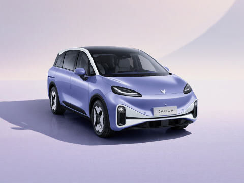 ARCFOX Koala Çinli Elektrikli Sedan Küçük MPV L2 Yardımlı Sürüş