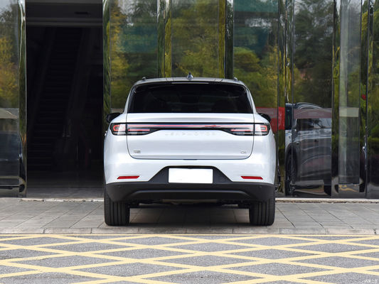 LEAPMOTOR C11 PHEV Orta boy SUV Kapsamlı sürüş mesafesi 1024KM