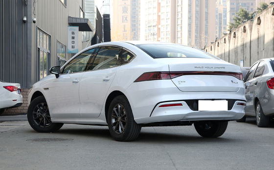 2024 BYD Qin Plus 55km/120km Honor Model Çin D-MI Plug in Hybrid Car