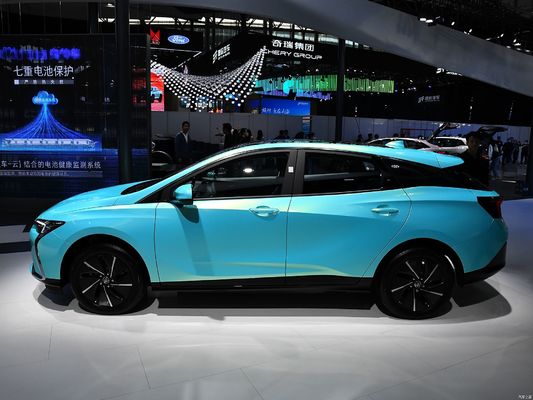 Buick Velite 6, saf elektrikli sedan, 430KM-450KM aralığı. Çin ortak girişim yapımı düşük fiyatlı elektrikli araba.