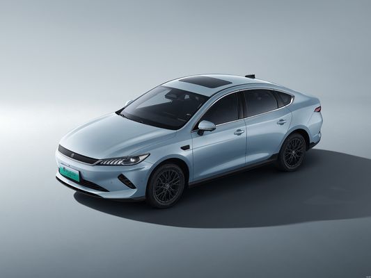 İkinci nesil BYD Qin Plus 2025 DM-i Akıllı Sürüş Sürümü, yükseltilmiş özelliklerle, aynı fiyatı hesaplıyor. En iyi maliyet-performans oranına sahip Akıllı Sürüş Modeli
