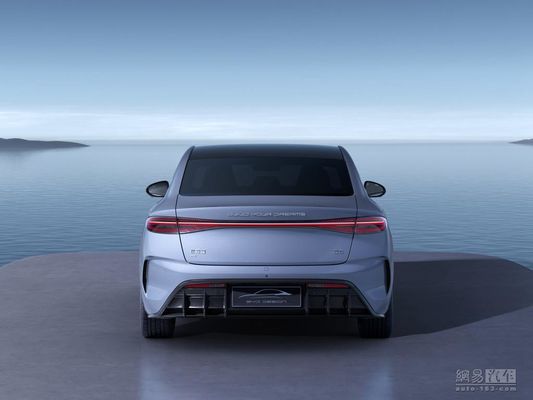 BYD 2025 Seal, 650 km'ye kadar menzile sahip saf bir elektrikli sedan, yeni akıllı sürüş sistemi ve paraya karşı en iyi orta boy elektrikli sedan.