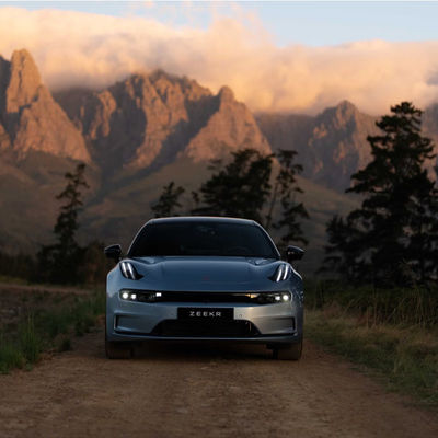 Zeekr 001 Elektrikli Yeni Enerji Arabası Zeekr 001 Spor Elektrikli Araba Sürümü Sedan 140kwh 750km 675km 705km Uzun Menzilli RWD