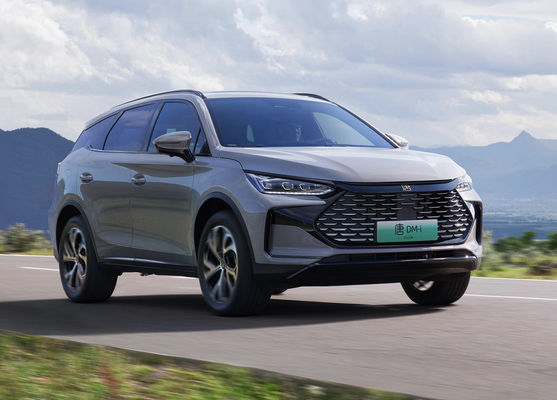 2025 BYD Tang DM-I Amiral gemisi SUV 1.5T Otomatik vites kutu sol direksiyonlu hibrit araba 7 koltuk